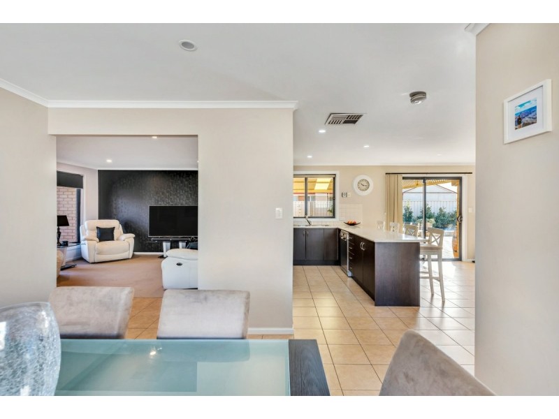 31 Cockle Avenue, Aldinga Beach SA 5173