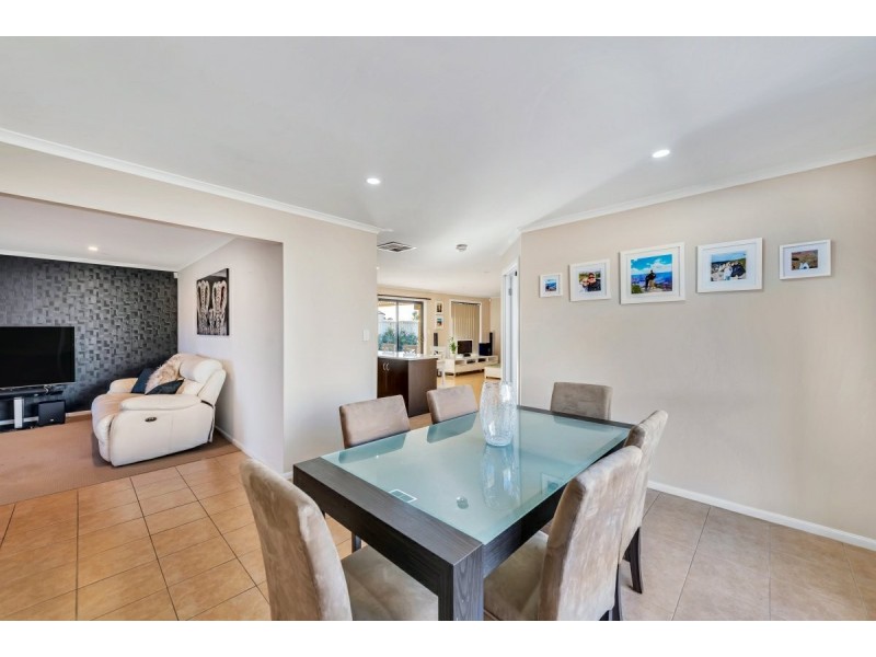 31 Cockle Avenue, Aldinga Beach SA 5173