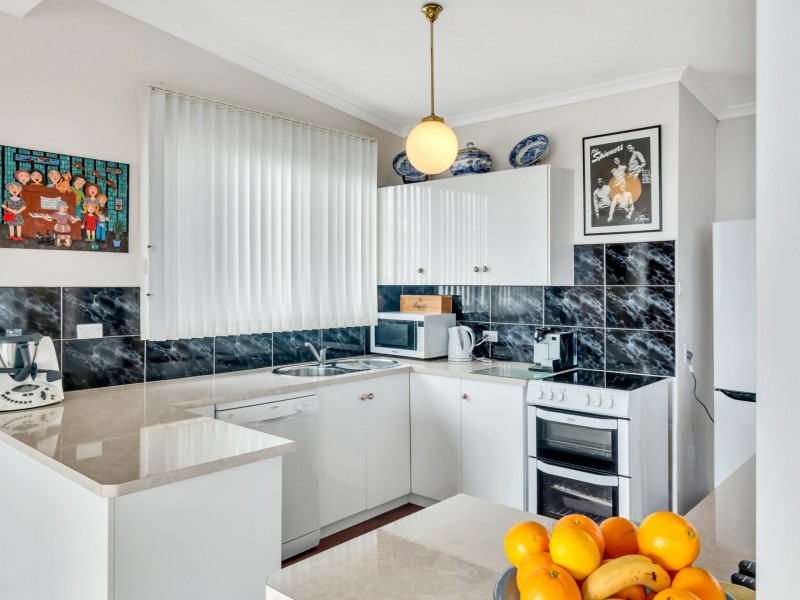 73 Esplanade, Aldinga Beach SA 5173