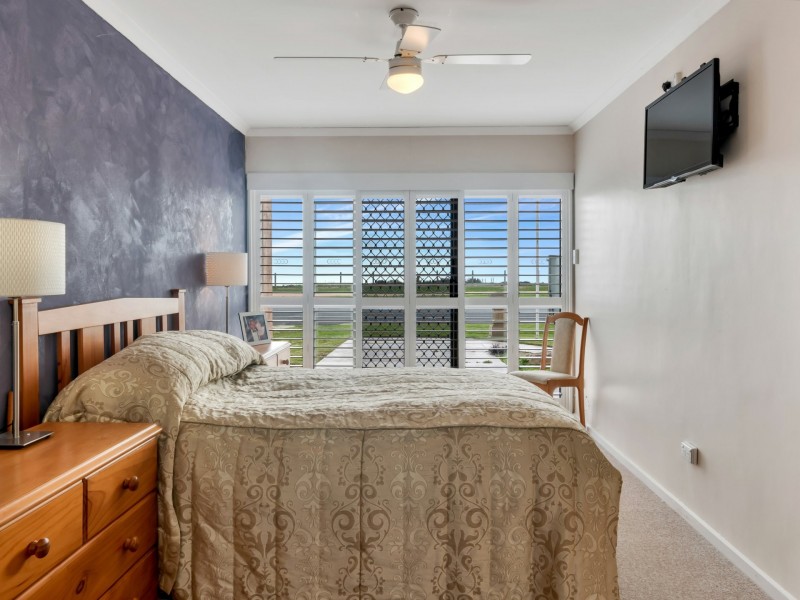73 Esplanade, Aldinga Beach SA 5173