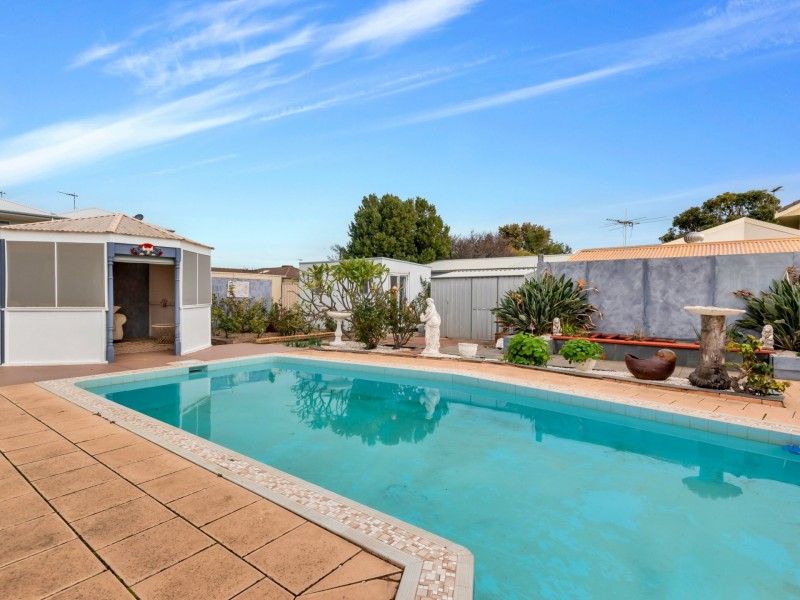 73 Esplanade, Aldinga Beach SA 5173