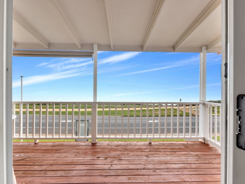 73 Esplanade, Aldinga Beach SA 5173