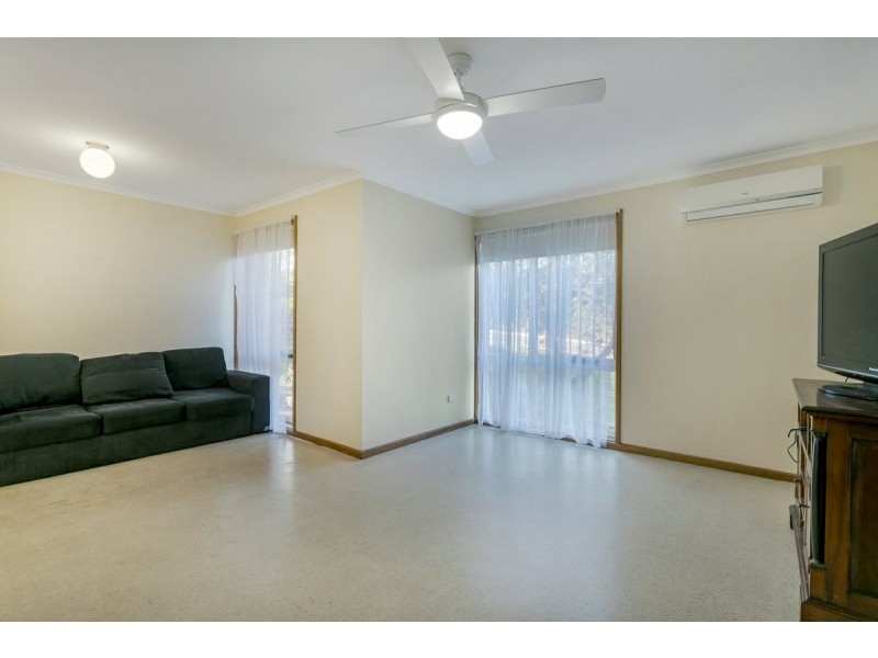 27 Candy Road, O’halloran Hill SA 5158