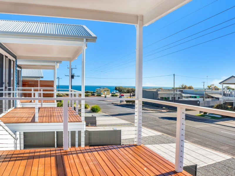 4, 4A, 4B Butterworth Road, Aldinga Beach SA 5173