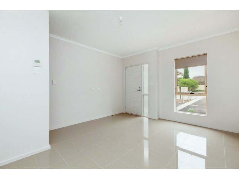 9/11 Tretter Street, Morphett Vale SA 5162