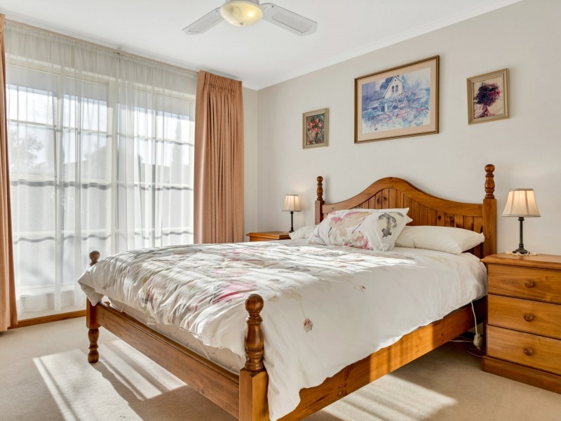 1/7 Harvey Crescent, Aldinga Beach SA 5173