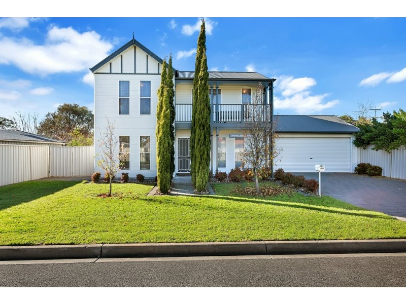 1 Ian Street, Port Willunga SA 5173