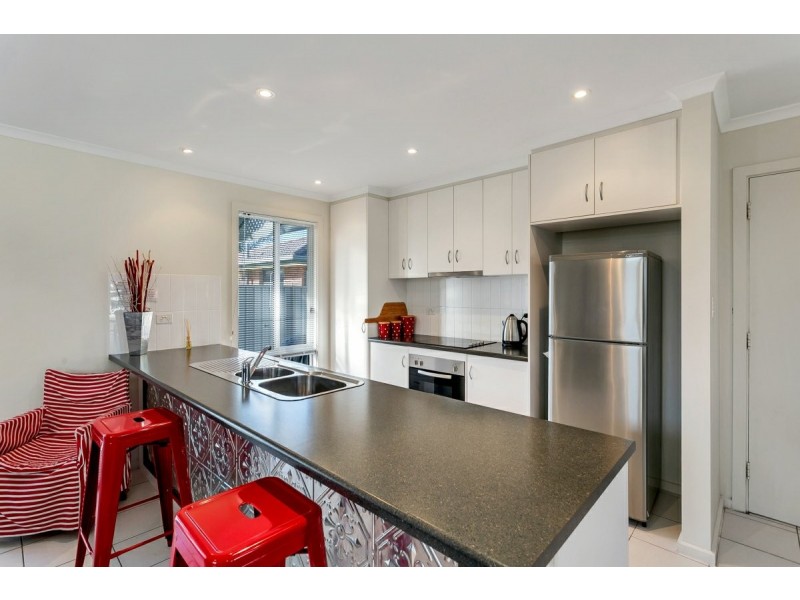 1 Ian Street, Port Willunga SA 5173