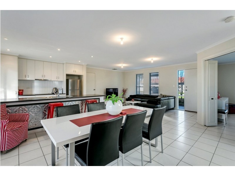 1 Ian Street, Port Willunga SA 5173