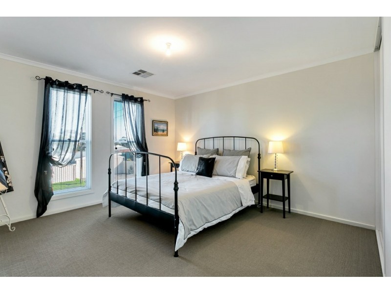 1 Ian Street, Port Willunga SA 5173