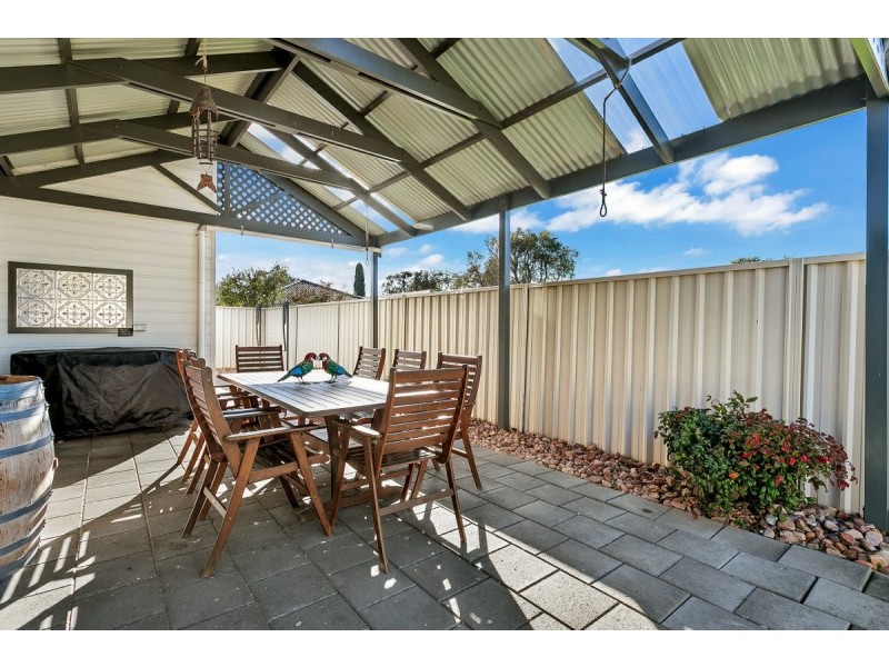 1 Ian Street, Port Willunga SA 5173