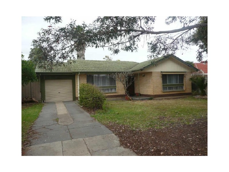 10 Charles Crescent, Port Noarlunga South SA 5167