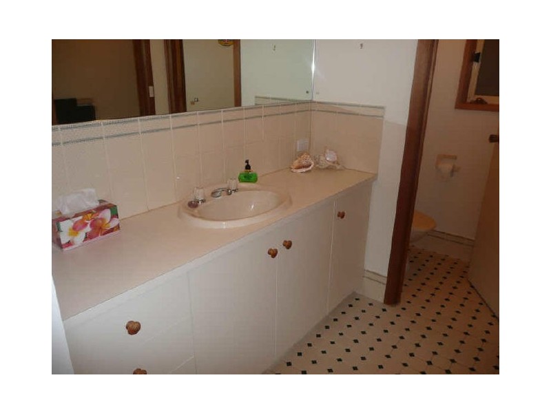 20 Esplanade, Sellicks Beach SA 5174