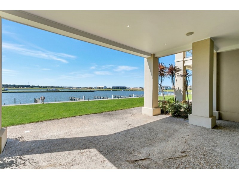 35 Ventura Place, Hindmarsh Island SA 5214