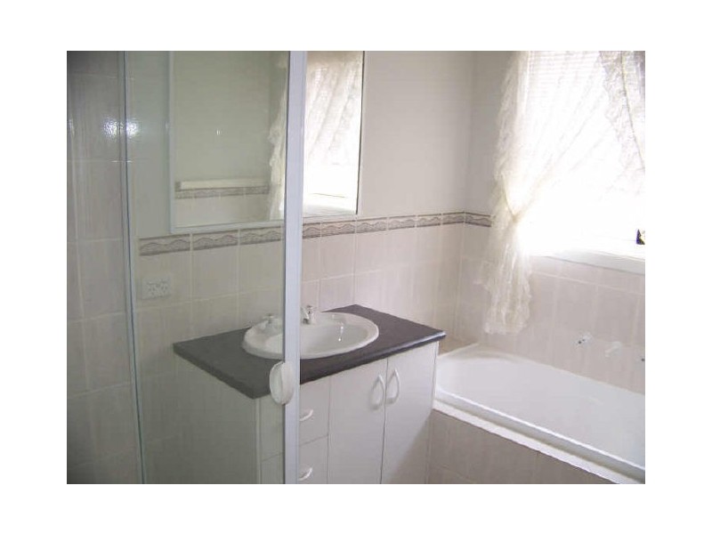 11 Cockle Avenue, Aldinga Beach SA 5173