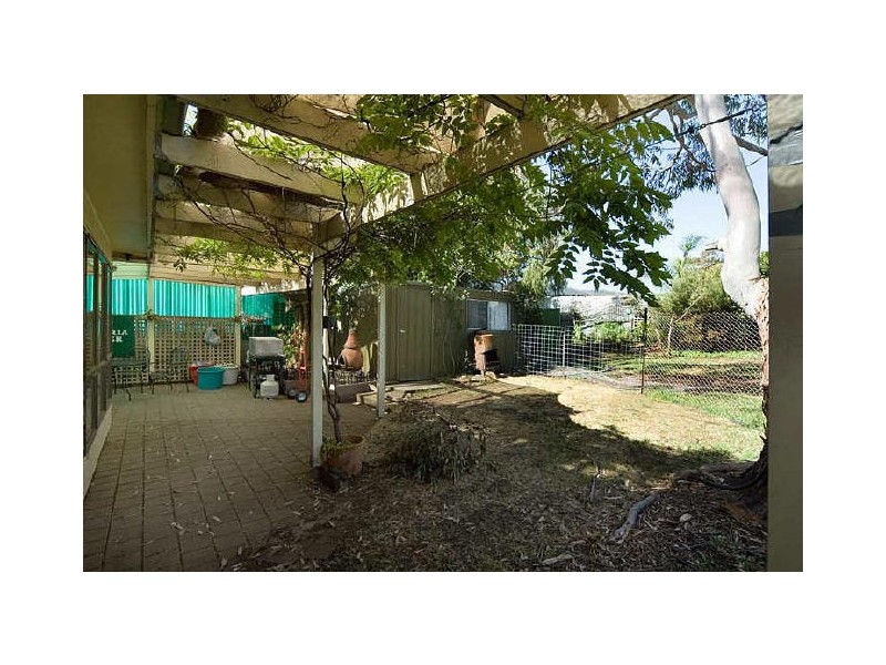 4 Isabella Road, Morphett Vale SA 5162