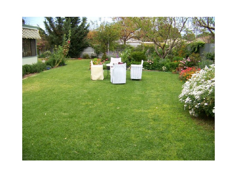25 Irving Road, Aldinga Beach SA 5173