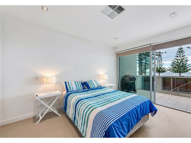 Unit 7/2-5 Flinders Parade, Victor Harbor SA 5211