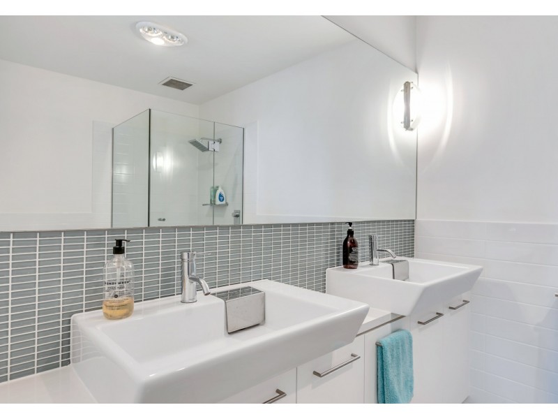 Unit 7/2-5 Flinders Parade, Victor Harbor SA 5211