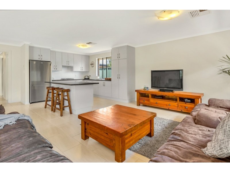 8 Seagreen Way, Aldinga Beach SA 5173