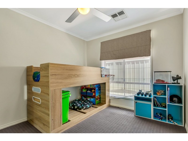 8 Seagreen Way, Aldinga Beach SA 5173