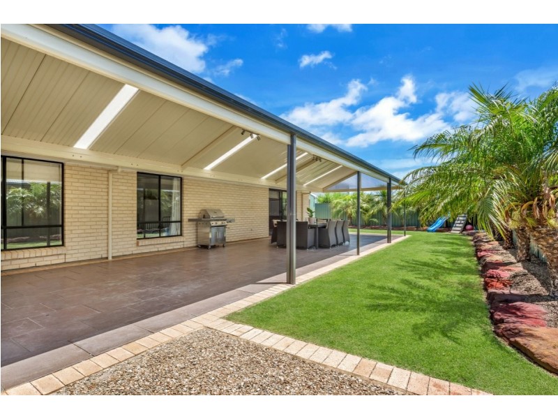 8 Seagreen Way, Aldinga Beach SA 5173