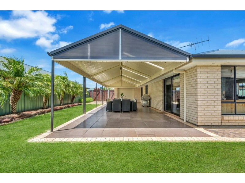 8 Seagreen Way, Aldinga Beach SA 5173