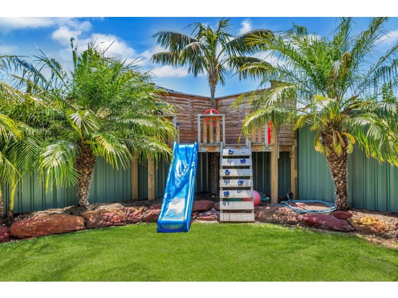 8 Seagreen Way, Aldinga Beach SA 5173