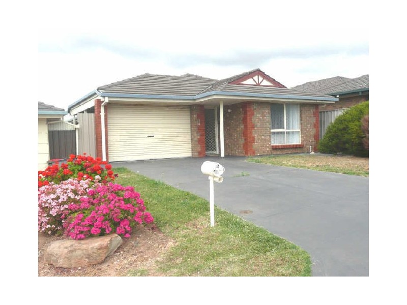 12 Preston Court, Moana SA 5169