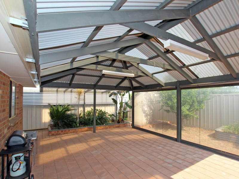 18 Cuttle Street, Aldinga Beach SA 5173