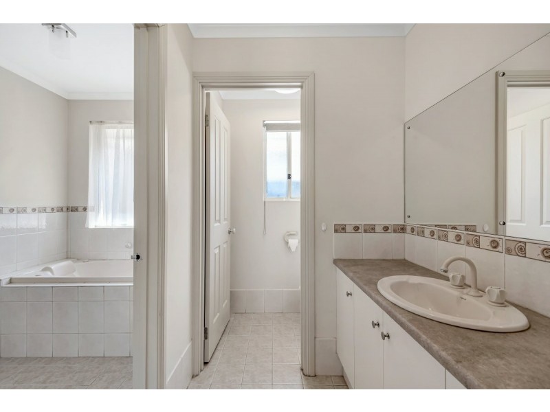 32 Pridham Boulevard, Aldinga Beach SA 5173