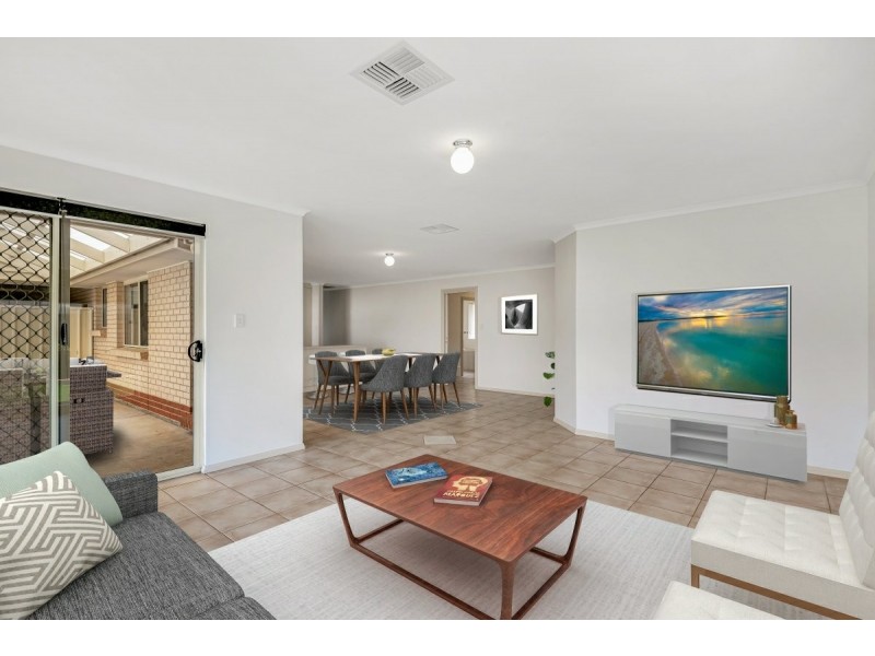 32 Pridham Boulevard, Aldinga Beach SA 5173