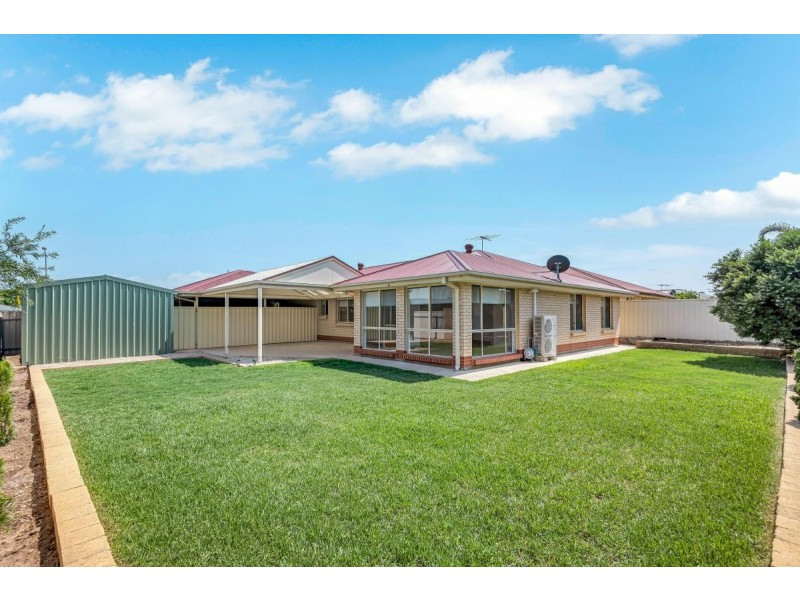 32 Pridham Boulevard, Aldinga Beach SA 5173