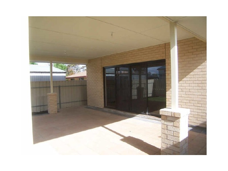 23 Hamilton Road, Aldinga Beach SA 5173