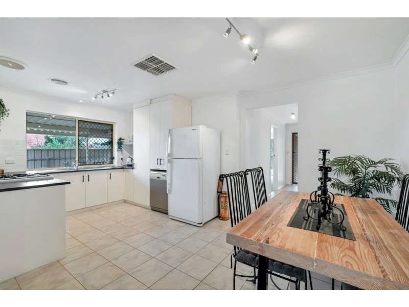 6 Treasure Place, Seaford Rise SA 5169