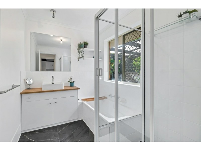 6 Treasure Place, Seaford Rise SA 5169