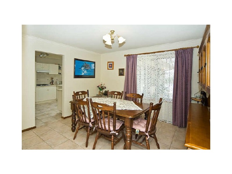 33 Pridham Boulevard, Aldinga Beach SA 5173