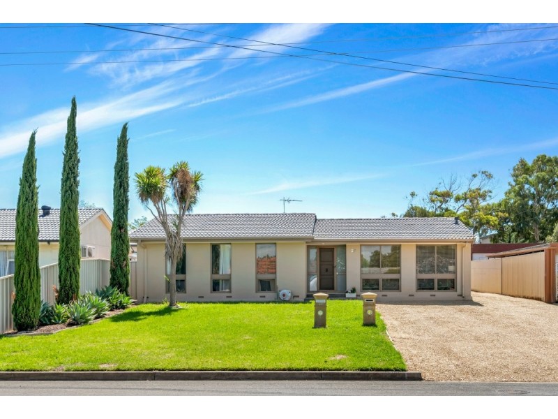 27 Selway Terrace, O’sullivan Beach SA 5166