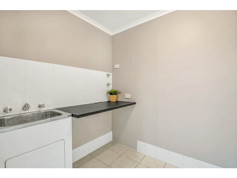 27 Selway Terrace, O’sullivan Beach SA 5166