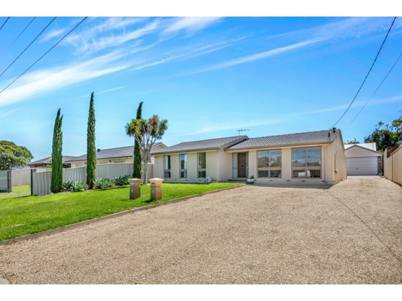 27 Selway Terrace, O’sullivan Beach SA 5166