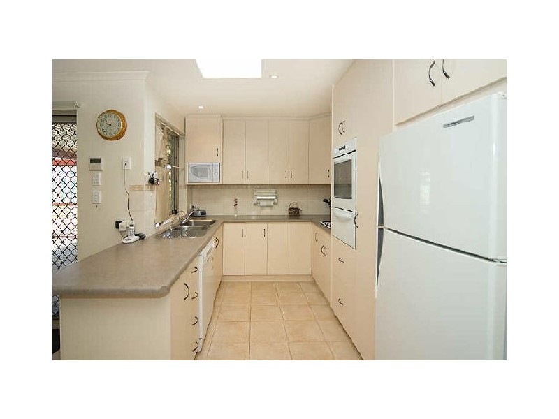 9 Ketch Court, Aldinga Beach SA 5173