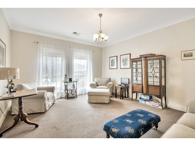 4 Mistletoe Street, Aldinga Beach SA 5173