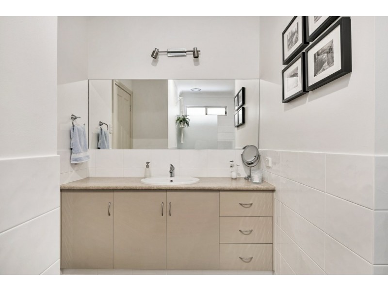 4 Mistletoe Street, Aldinga Beach SA 5173