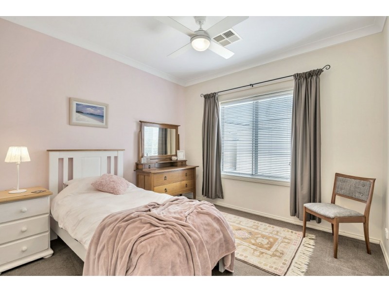 4 Mistletoe Street, Aldinga Beach SA 5173