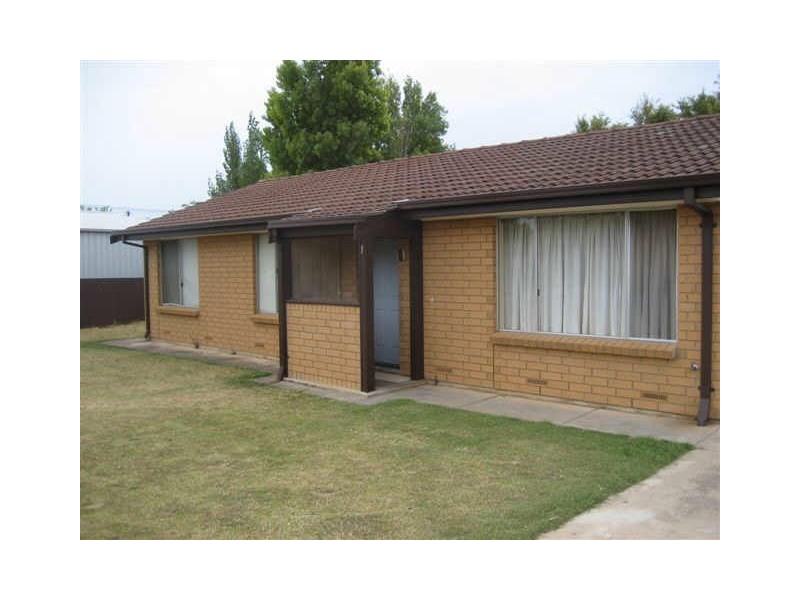 1 Moore Street, Aldinga Beach SA 5173