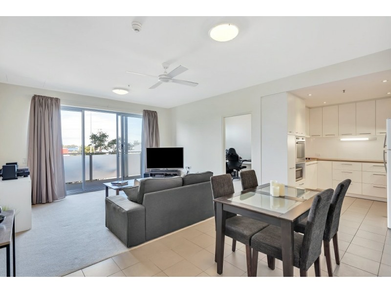 11/2 Ochre Place, Christie Downs SA 5164