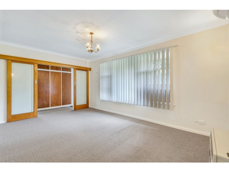 8 Claret Street, Morphett Vale SA 5162