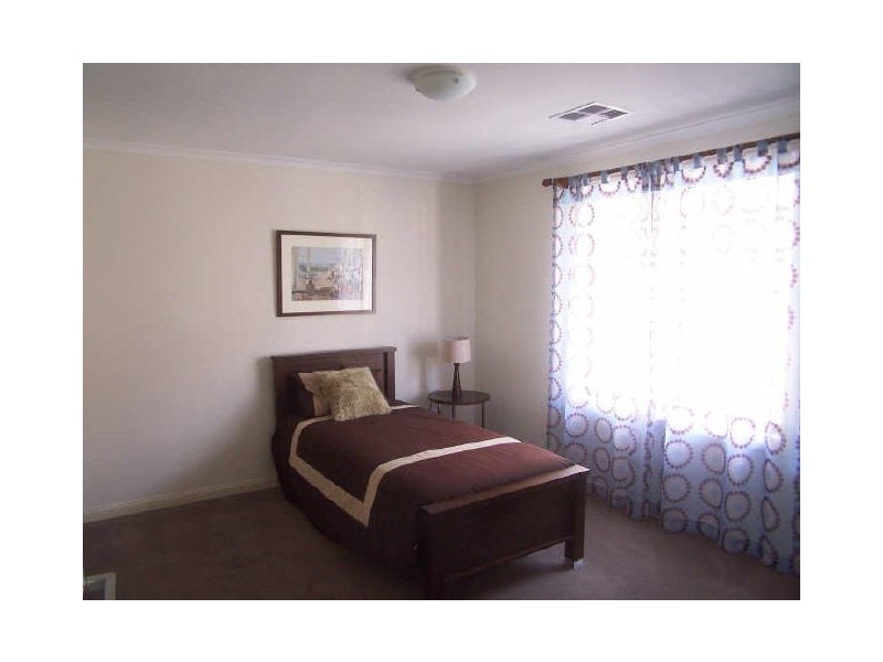 8 Nicholl Avenue, Aldinga Beach SA 5173