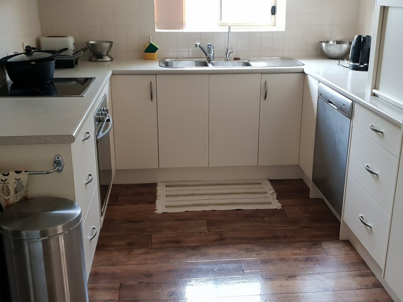 25 Aroha Terrace, Black Forest SA 5035