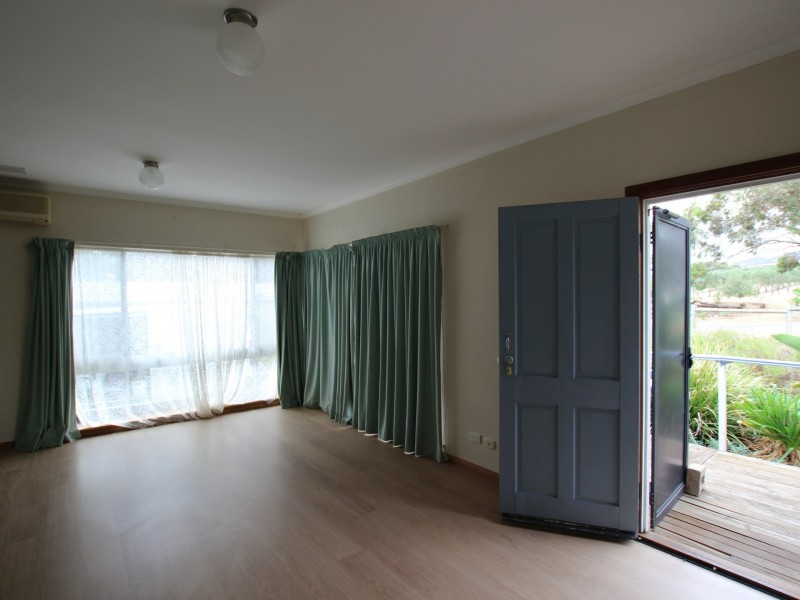 43 Renfrew Road, Sellicks Beach SA 5174